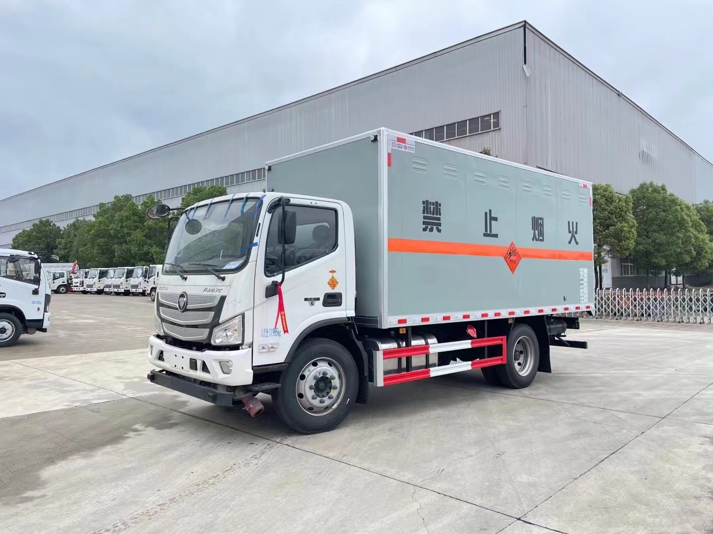 福田歐馬可6.8噸爆破車