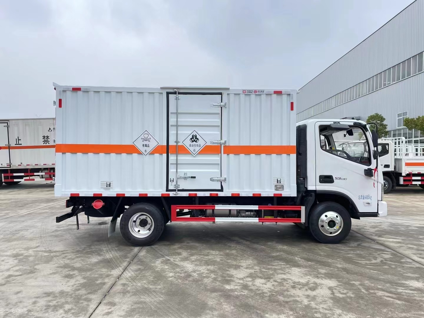 福田歐馬可4.2米藍牌毒性和感染性物品廂式運輸車